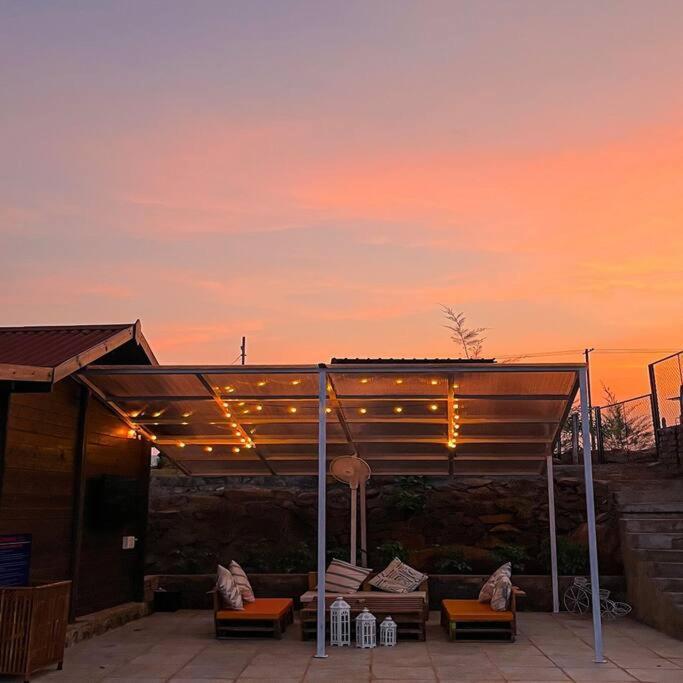 Waterrock Stays The Mango Tree Chalet Πούνε Εξωτερικό φωτογραφία